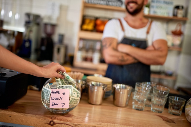 Navigating the Complexities around Tipped Employee Wages and PPP Loan Impact 1 tipped employees ppp